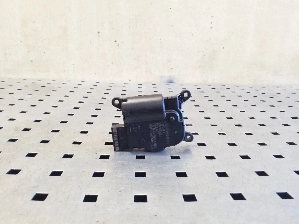 Air flap motor/actuator 5Q0907511L