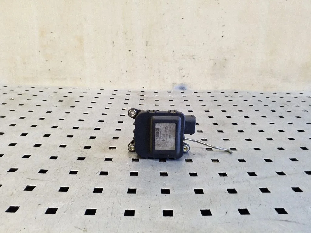 Air flap motor/actuator 0132801126