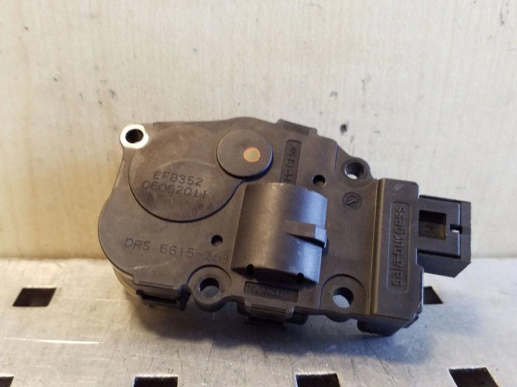 Air flap motor/actuator 410475520