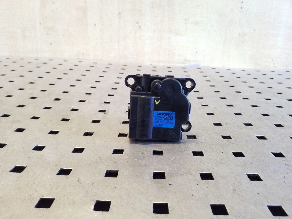Air flap motor/actuator D332JY9AA02