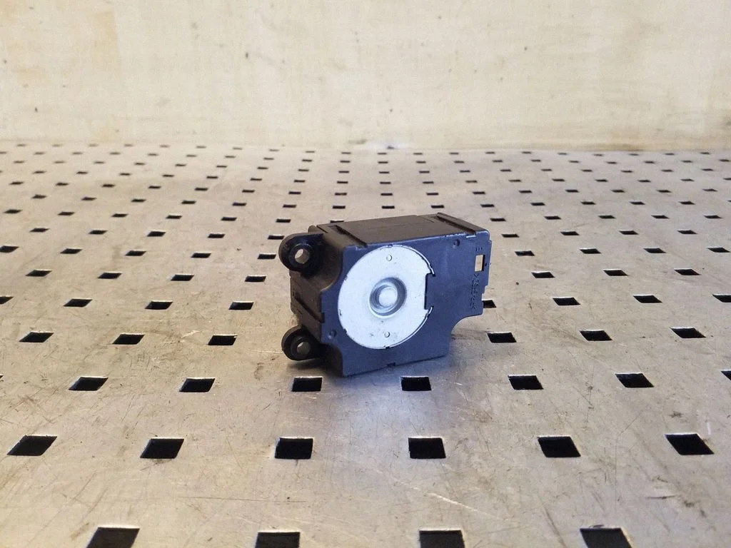 Õhuklapi mootor / ajam T1006419G