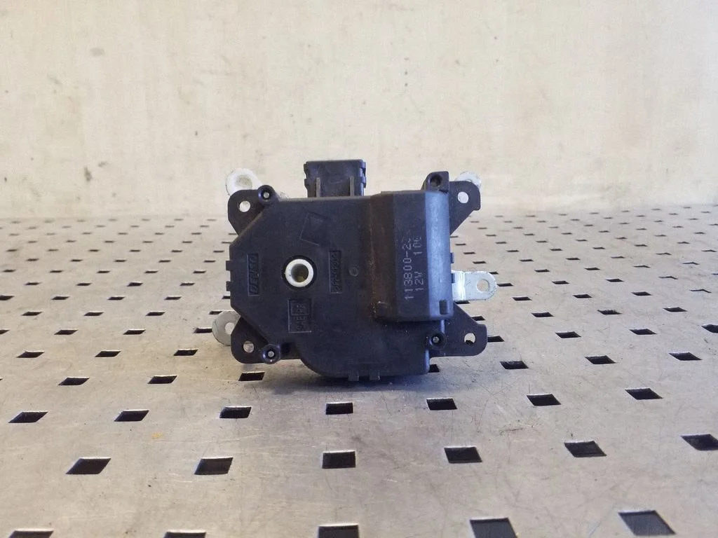 Air flap motor/actuator 1138002320