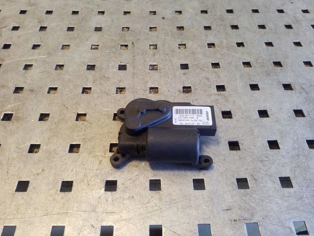 Air flap motor/actuator 5Q0907511