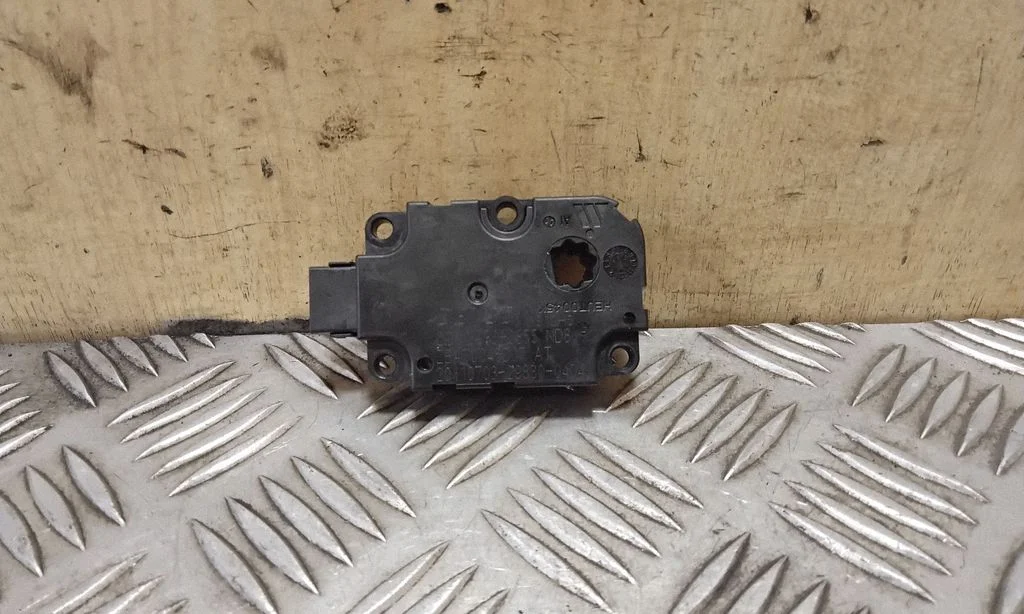 Air flap motor/actuator CZ1139300855ND8 – Audi A8 S8 D4 4H (2010-2016)