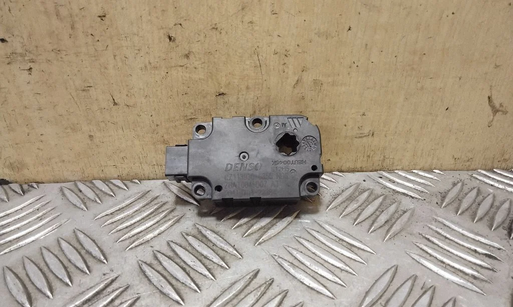 Air flap motor/actuator CZ1139300855ND8 – Audi A8 S8 D4 4H (2010-2016)