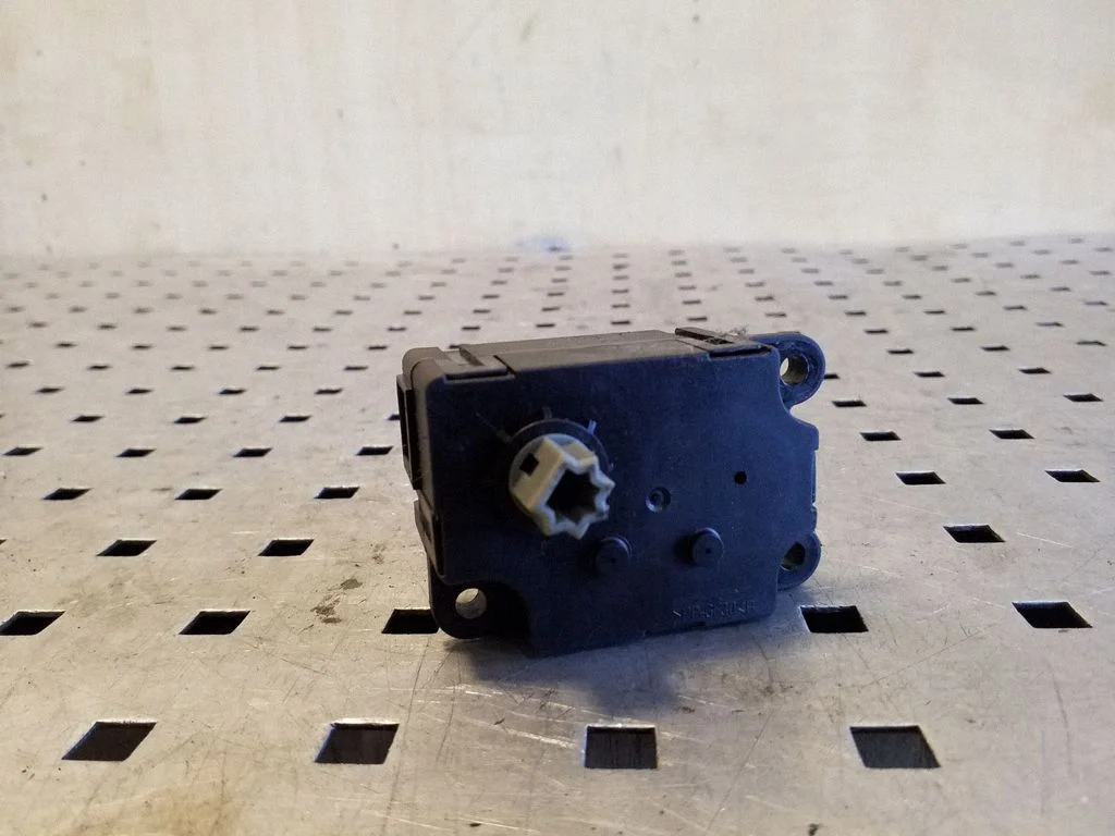 Air flap motor/actuator T1006419G – Renault Scenic III - Grand scenic III (2009-2016)