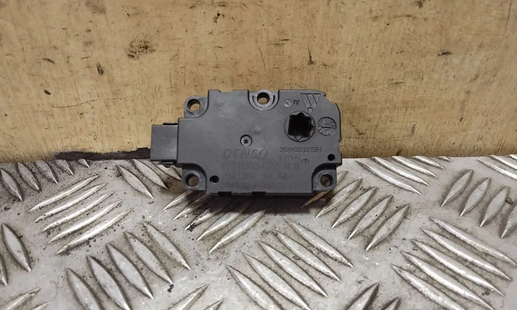 Air flap motor/actuator CZ1139300855ND8 – Audi A8 S8 D4 4H (2010-2016)
