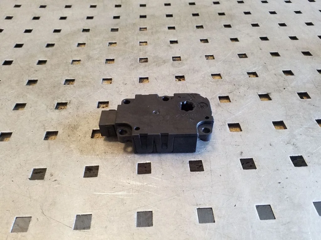 Air flap motor/actuator CZ1139300855