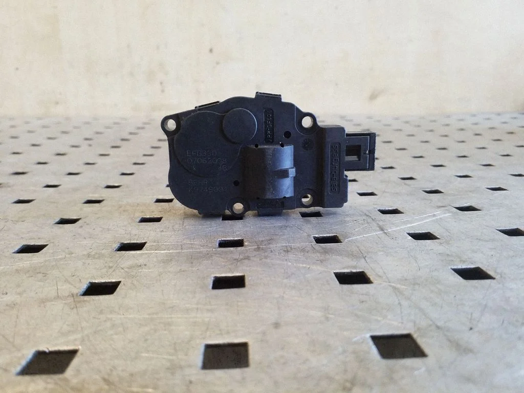 Air flap motor/actuator 410475520