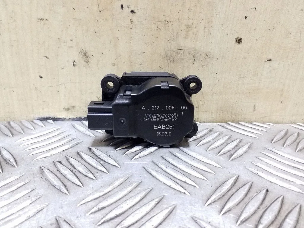 Air flap motor/actuator A21200500 – Citroen C4 Grand Picasso (2007-2013)
