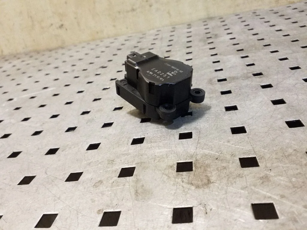 Air flap motor/actuator 3M5H19E616AB