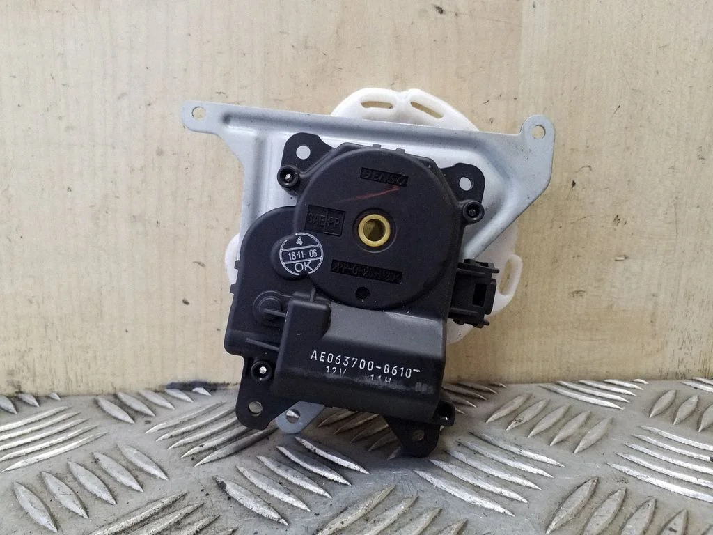 Air flap motor/actuator AE0637008610
