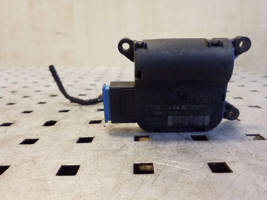 Air flap motor/actuator 0132801336