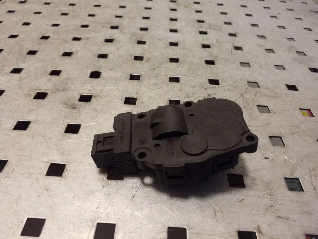 Air flap motor/actuator 412650750