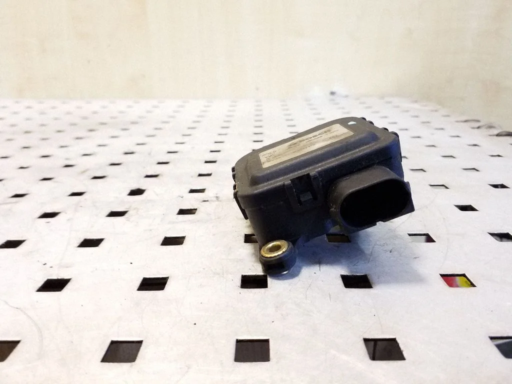 Air flap motor/actuator 0132801112 – Renault Espace IV (2002-2014)
