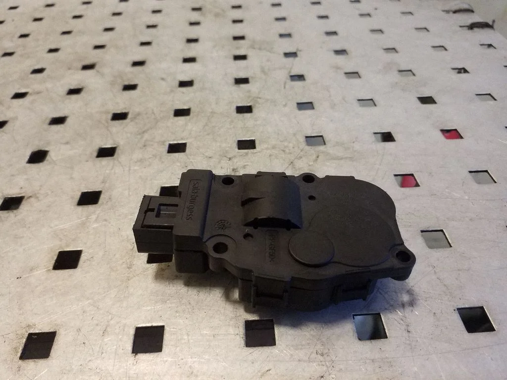 Air flap motor/actuator 412650750