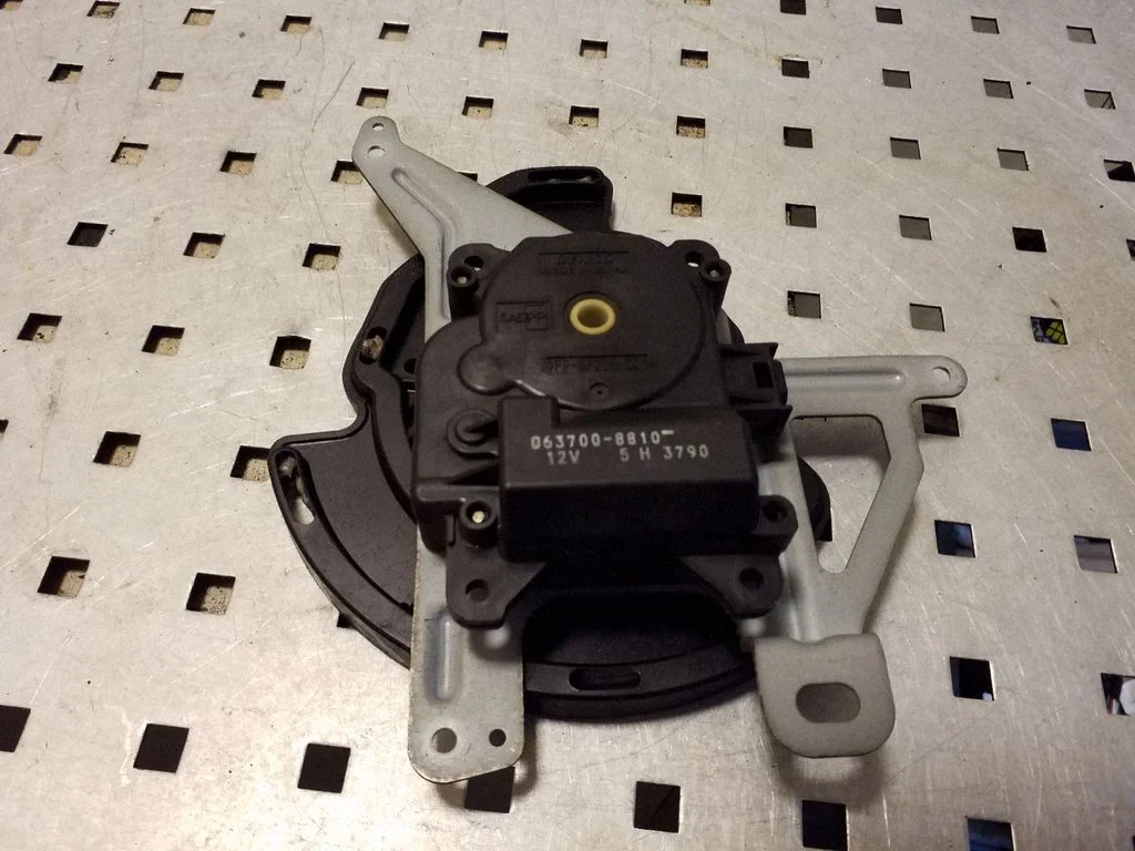 Air flap motor/actuator 0637008810