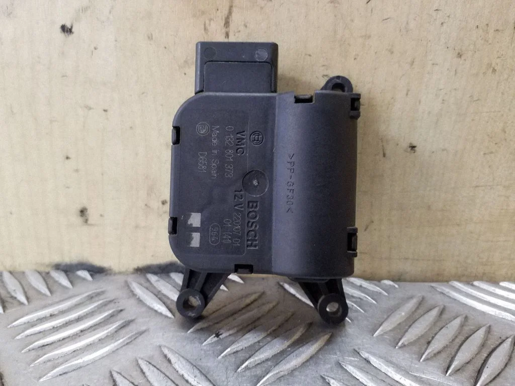 Air flap motor/actuator 0132801373