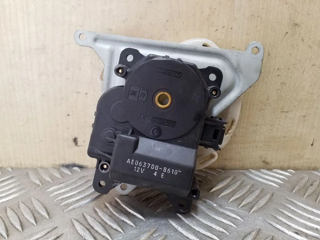 Air flap motor/actuator AE0637008610