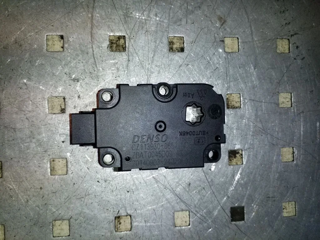 Air flap motor/actuator ZBAT0045D09AT – Audi A8 S8 D4 4H (2010-2016)