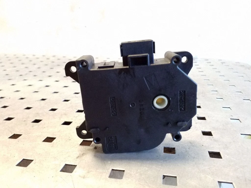 Air flap motor/actuator 1138002350