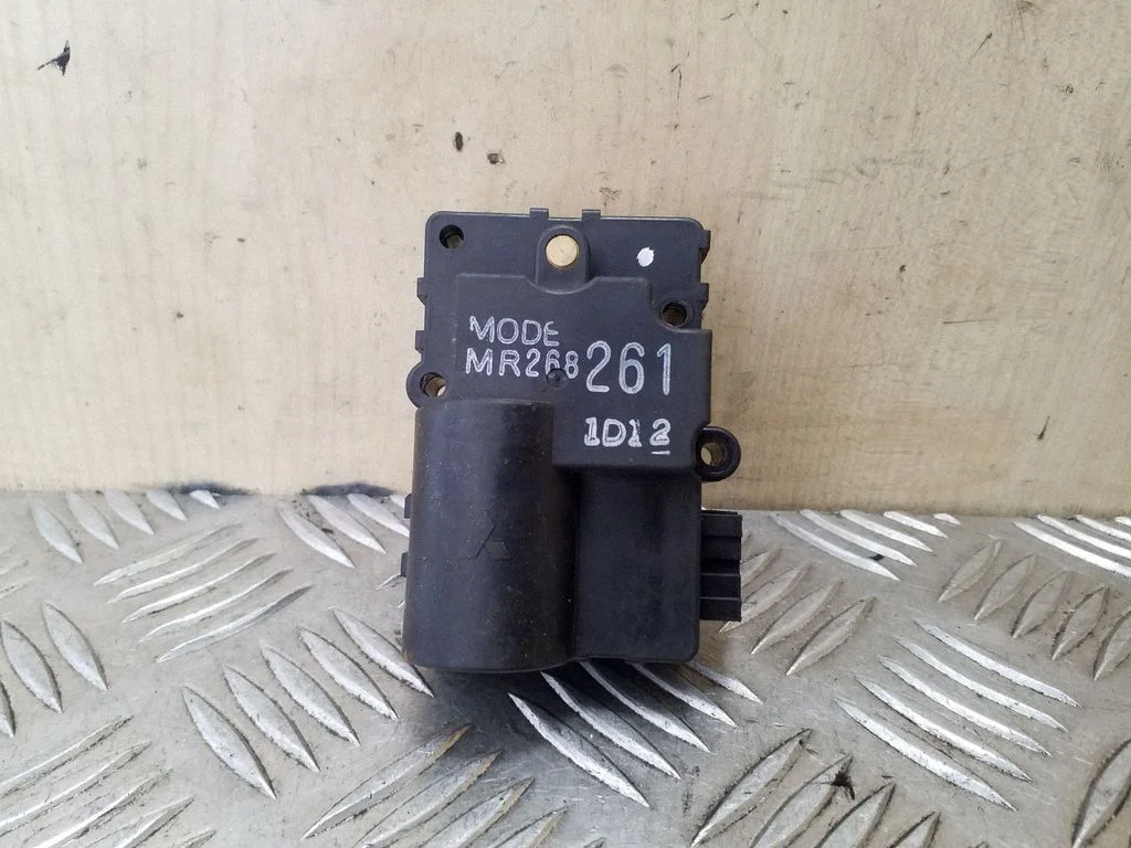 Õhuklapi mootor / ajam MR268261