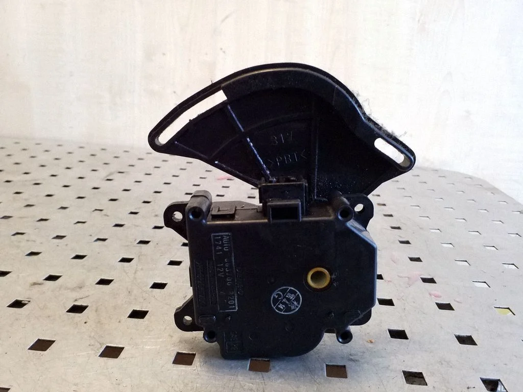Air flap motor/actuator 0637008201