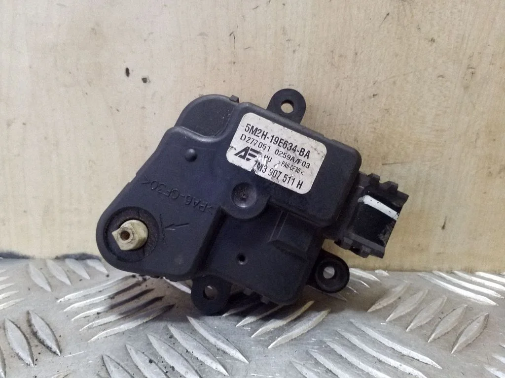 Õhuklapi mootor / ajam 5M2H19E634BA