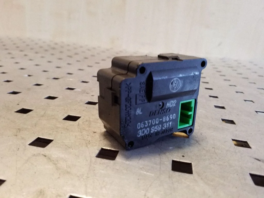 Air flap motor/actuator 0637008690