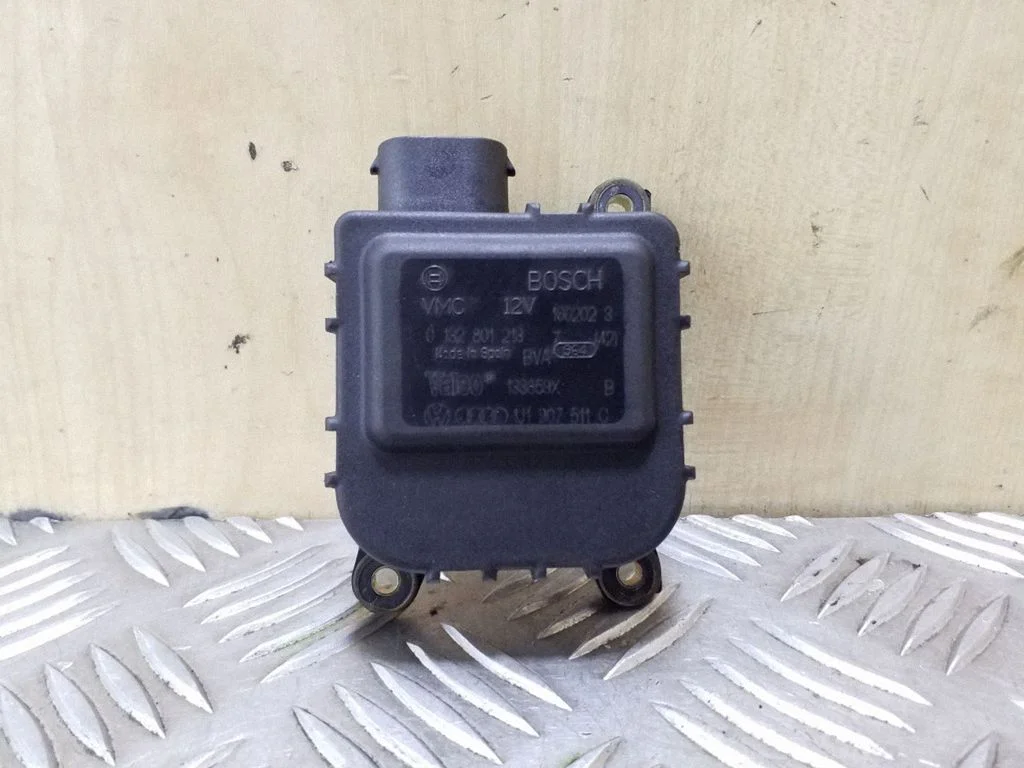Gaisa aizvara motoriņš/aktuators 0132801213
