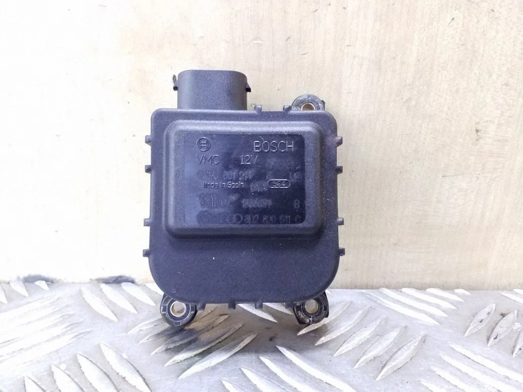 Gaisa aizvara motoriņš/aktuators 0132801214