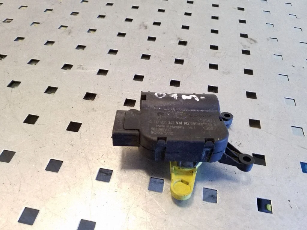 Air flap motor/actuator 0132801342