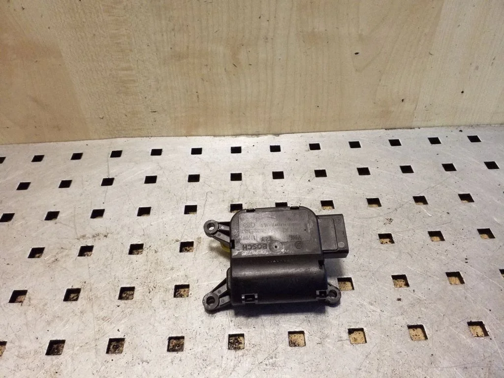 Õhuklapi mootor / ajam 0132801342
