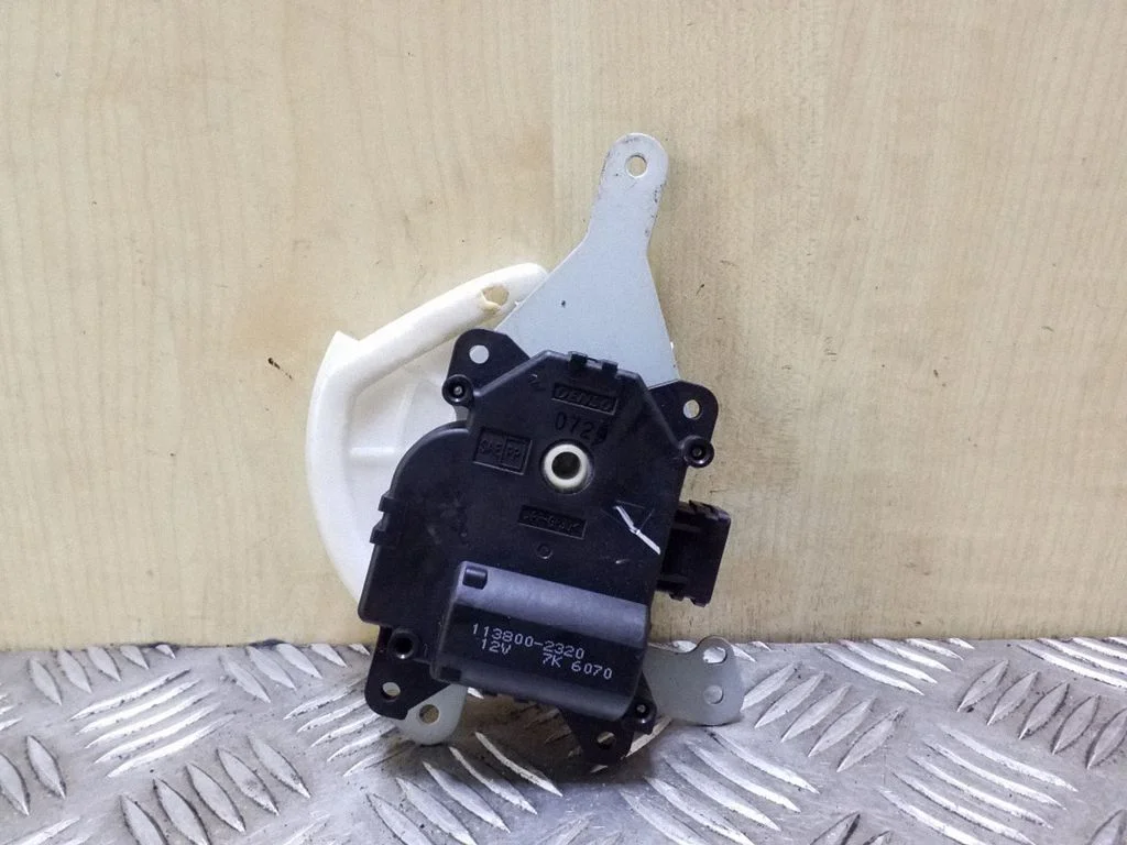 Air flap motor/actuator 1138002320