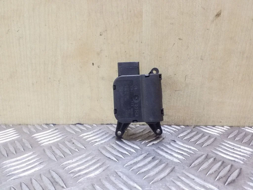 Air flap motor/actuator 0132801305