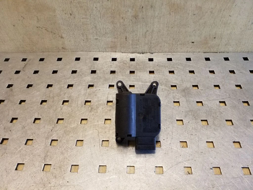 Air flap motor/actuator 0132801305