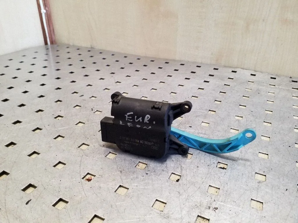 Air flap motor/actuator 1K1907511E