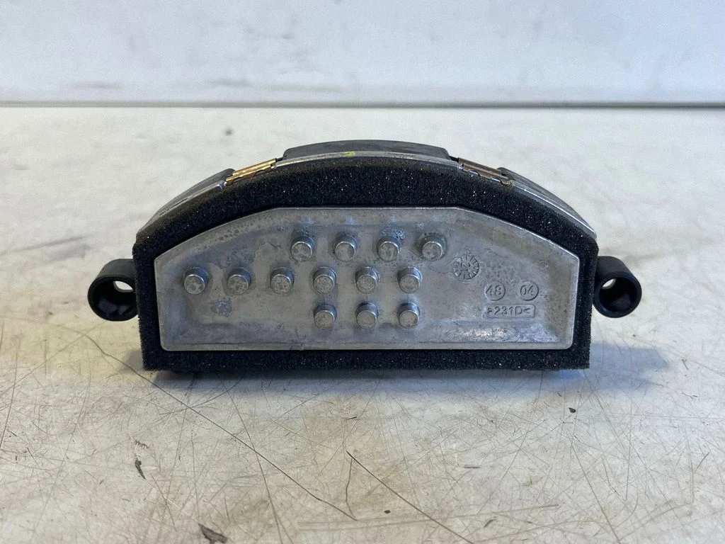 Krāsniņas ventilatora rezistors (reostats) 8888773976