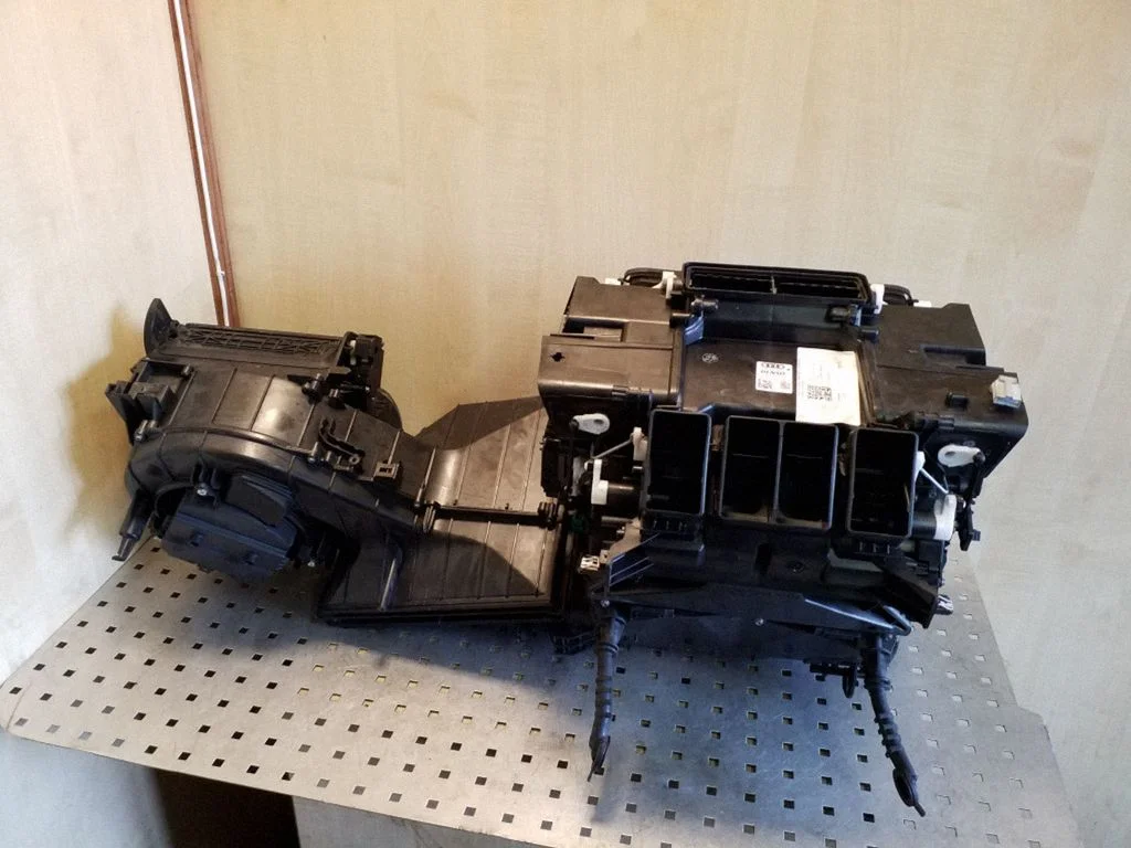 Obudowa nagrzewnicy – komplet – Audi A6 S6 C7 4G (2011-2018)