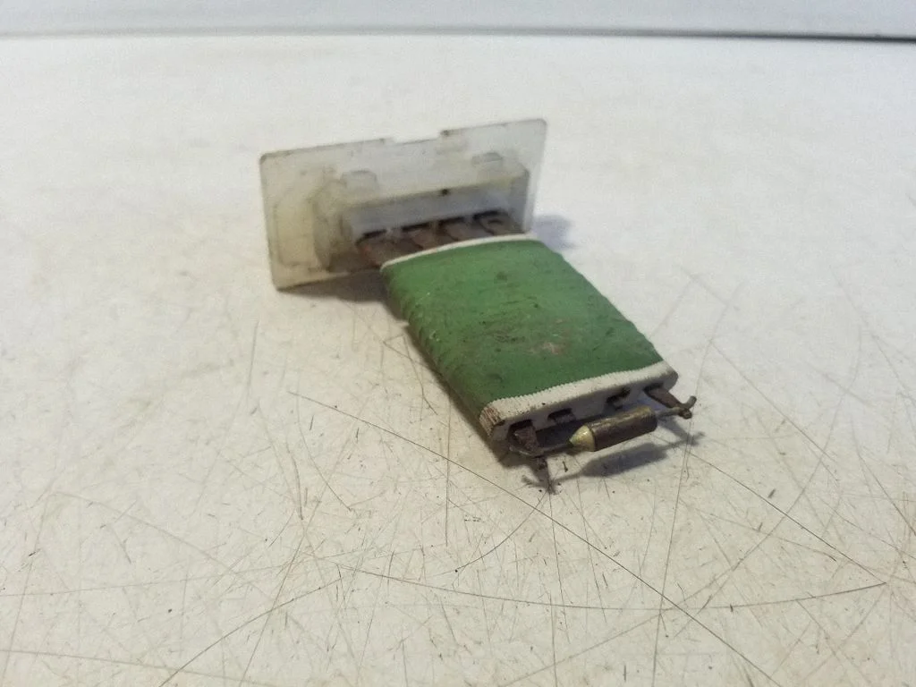 Heater blower motor/fan resistor