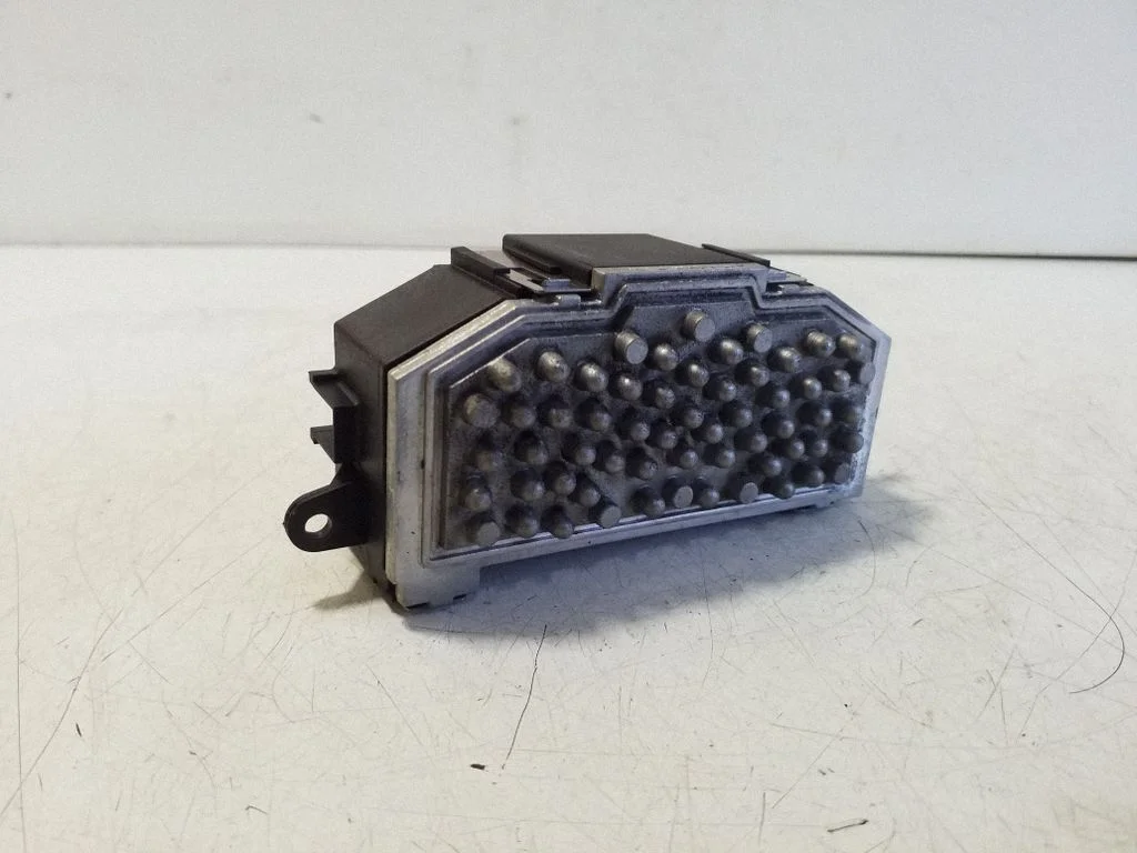 Heater blower motor/fan resistor 3C0907521F