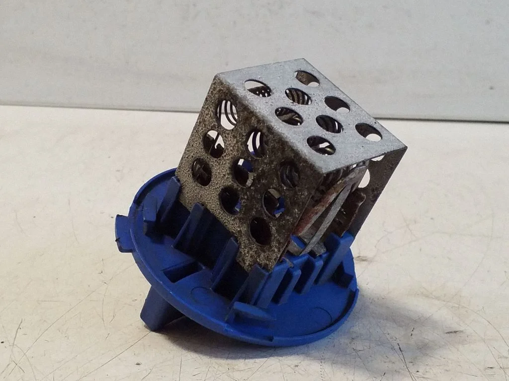 Heater blower motor/fan resistor C7339
