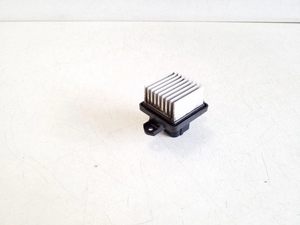 Heater blower motor/fan resistor