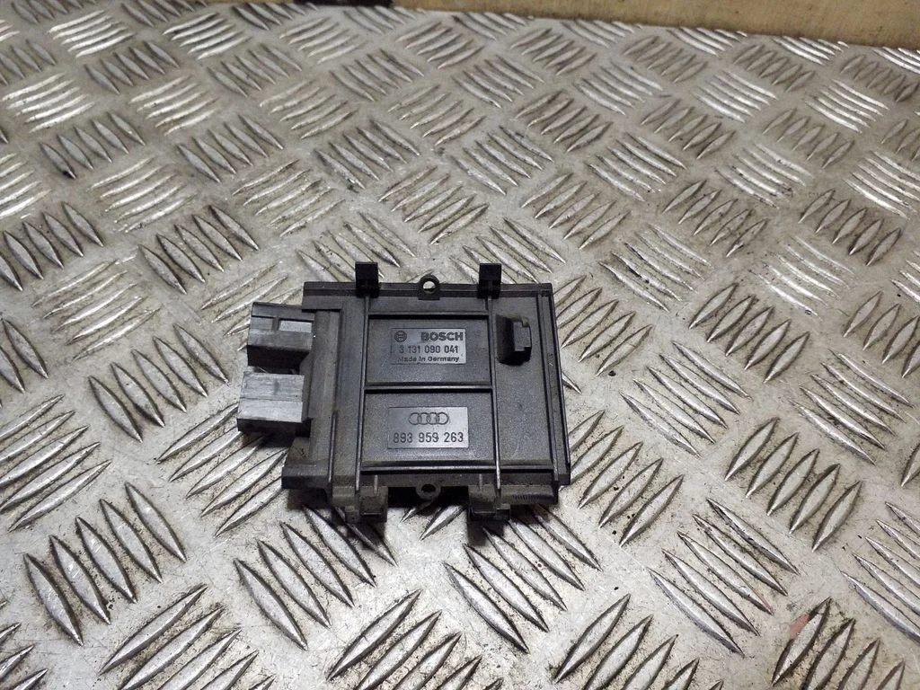 Heater blower motor/fan resistor 3131090041