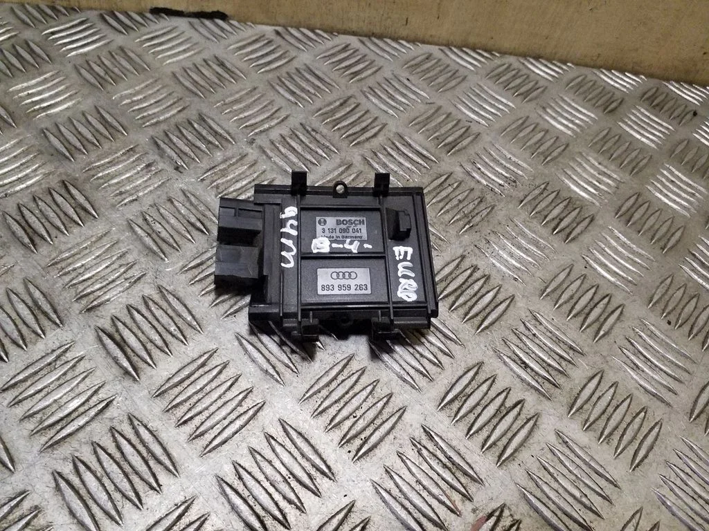Heater blower motor/fan resistor 3131090041