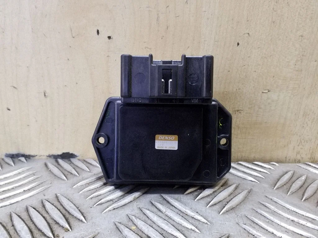 Heater blower motor/fan resistor – Mitsubishi Pajero Sport I (1996-2008)