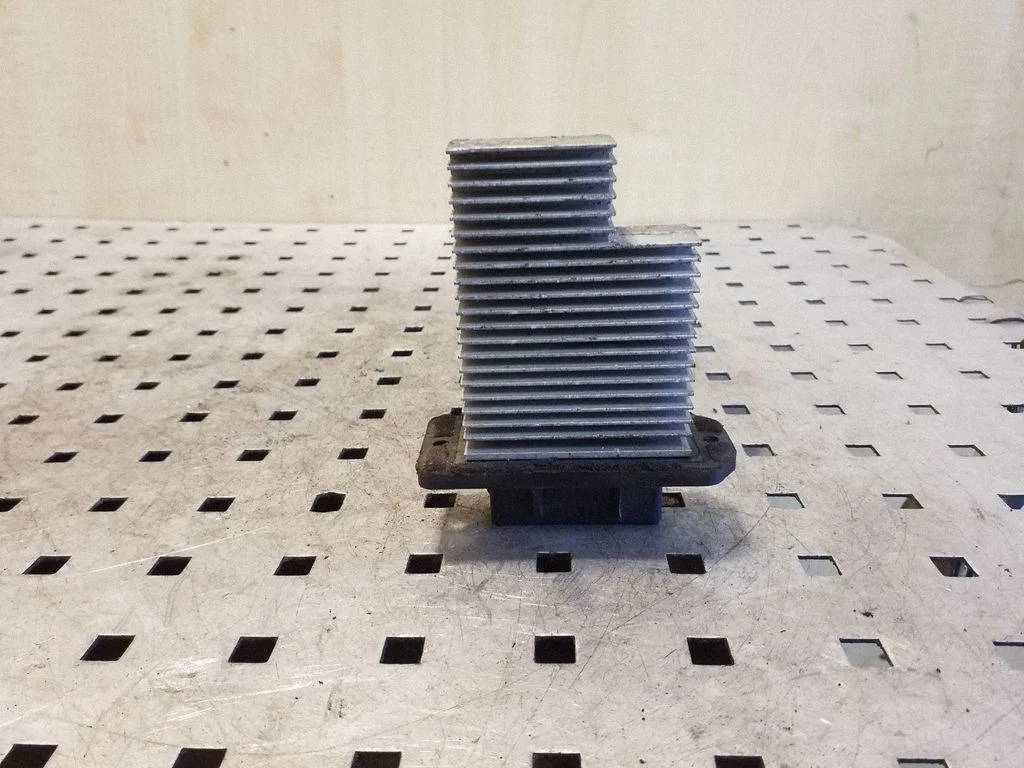 Krāsniņas ventilatora rezistors (reostats) 4993002090