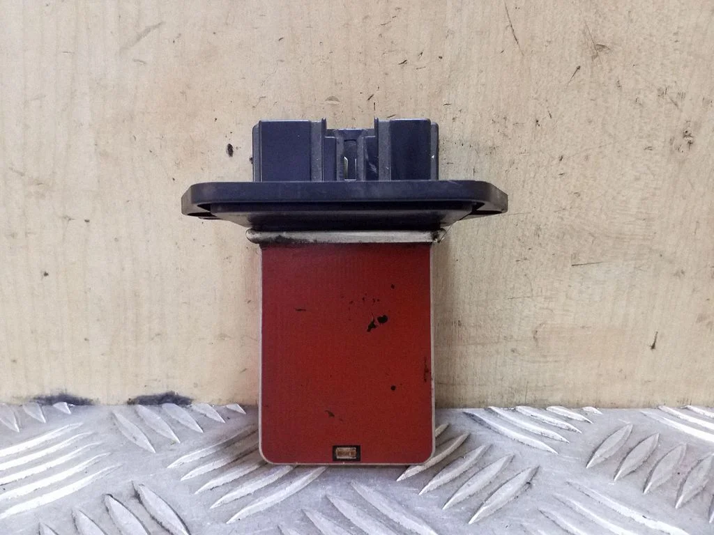 Heater blower motor/fan resistor HM420040B