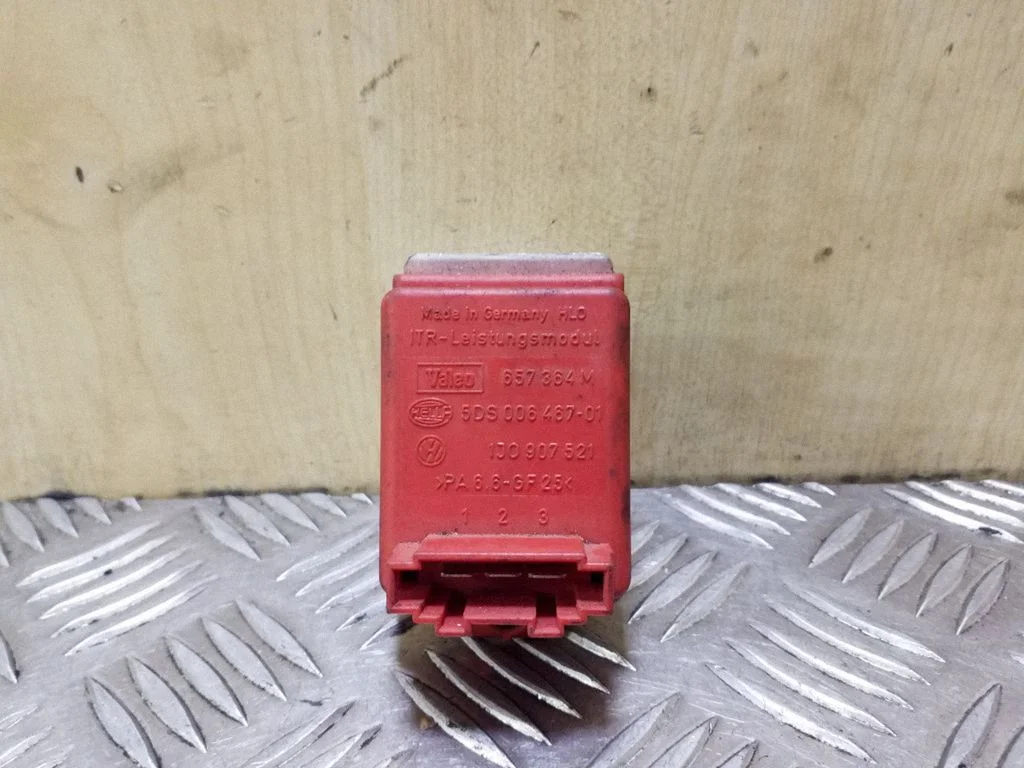 Heater blower motor/fan resistor 657364M