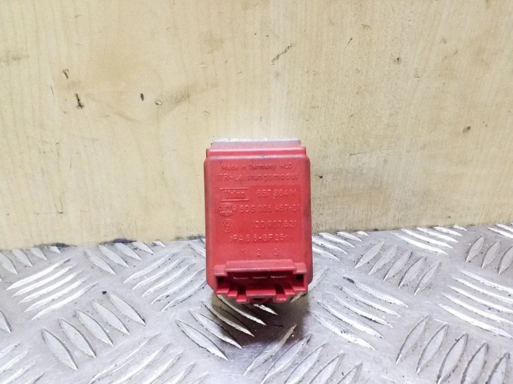 Heater blower motor/fan resistor 657364M